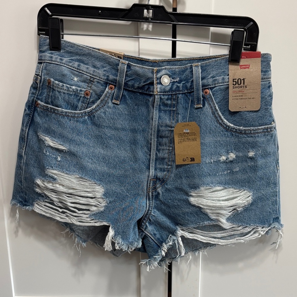 Levi’s 501 denim shorts 100% cotton new with tags